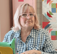 Lori Holt Net Worth